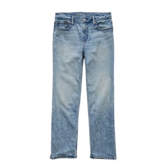 NWT American Eagle Strigid Bandana Print LowRise Ex-Boyfriend Jeans Size 8 Short - Picture 1 of 10